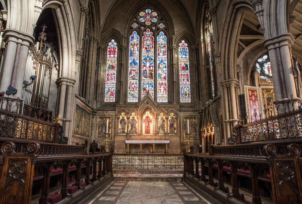 inside-view-church-with-religious-icons-walls-windows-1024x692